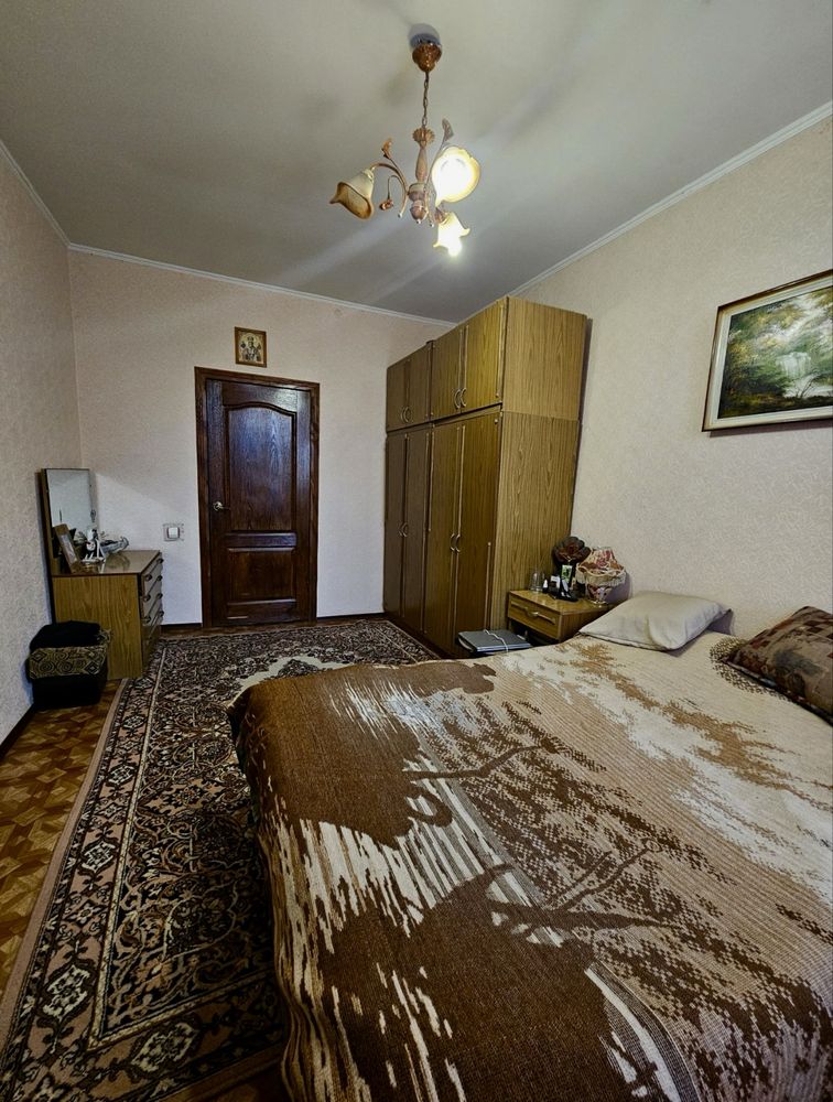 Продаю 3 х комнатную квартиру в ЦЕНТРЕ/ М. Морская/ СЕРТИФИКАТ