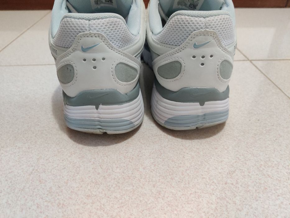 Sapatilhas Nike P-6000