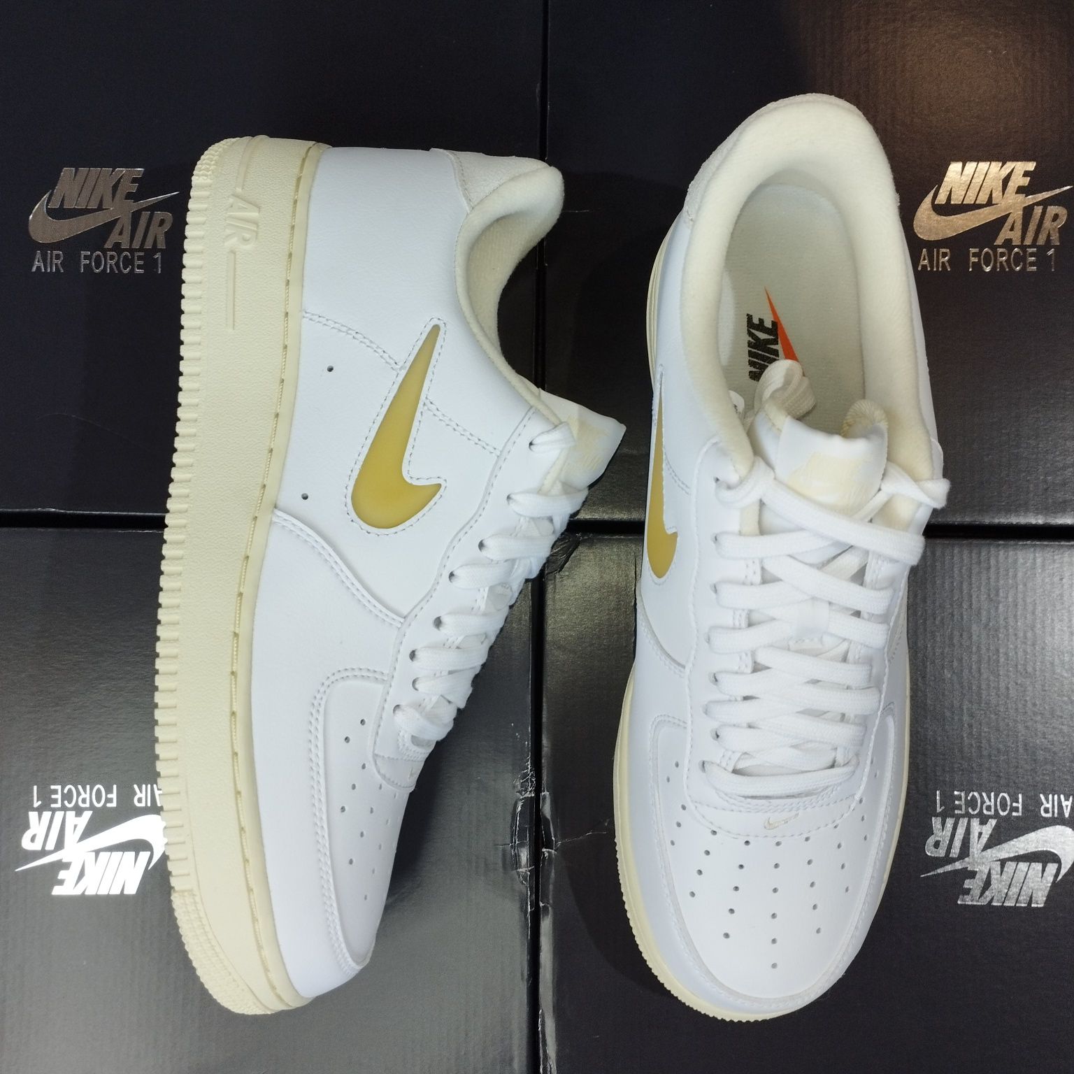 43,44,45,46. Кросівки Nike Air Force 1 Low Jewel DC8894-100,