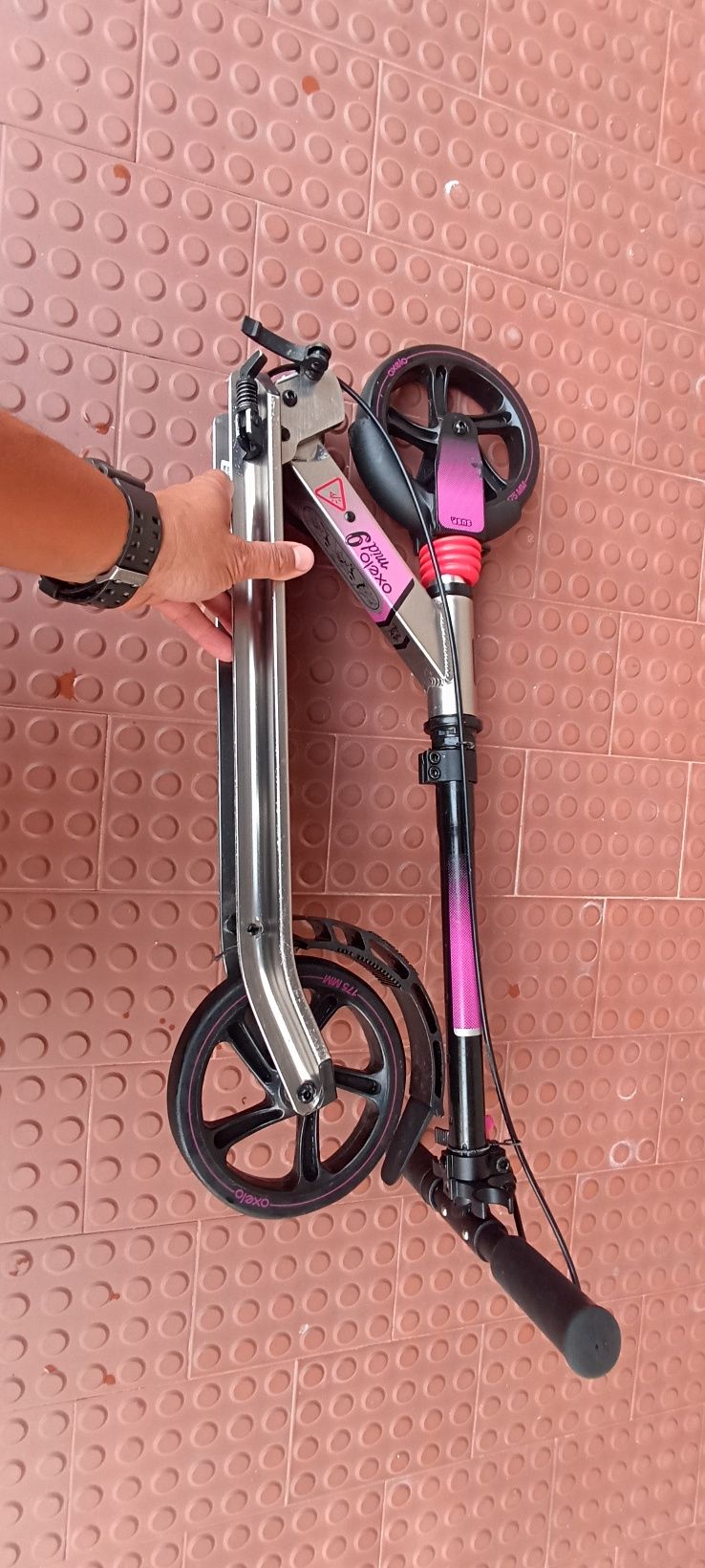 Trotinete Oxelo.