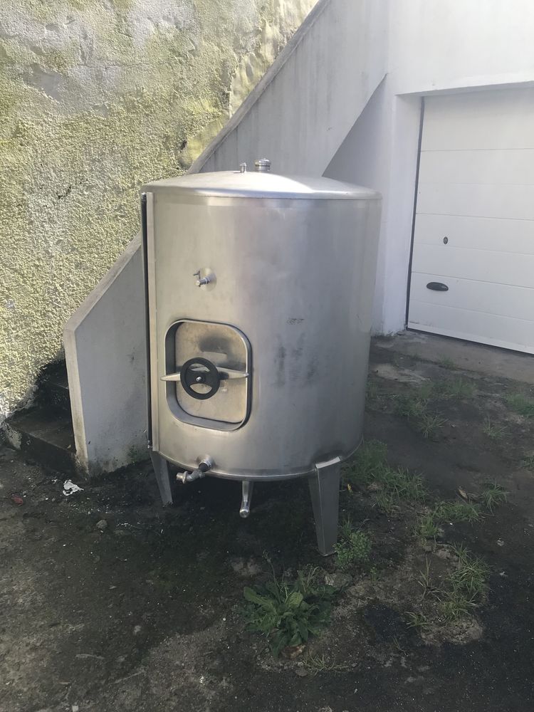 Cuba inox 550L semi-nova