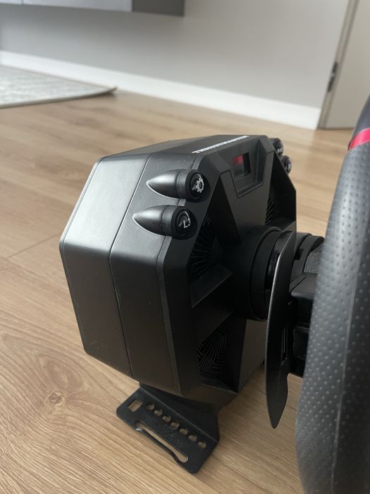 Thrustmaster T598