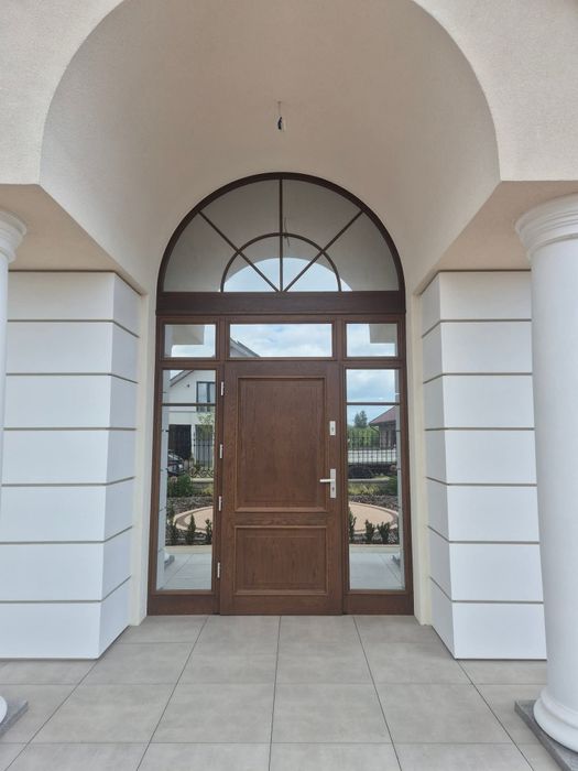 Drzwi zewnętrzne drewniane dębowe ral 3020 z montażem producent