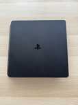 PlayStation 4 com comandos