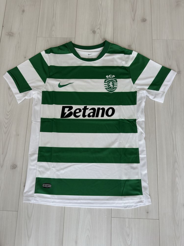 Camisola principal Sporting 25/26