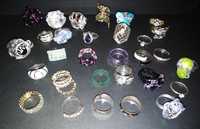 Lote bijuteria (brincos, anéis, pulseiras, fios, colares, pendentes) 1