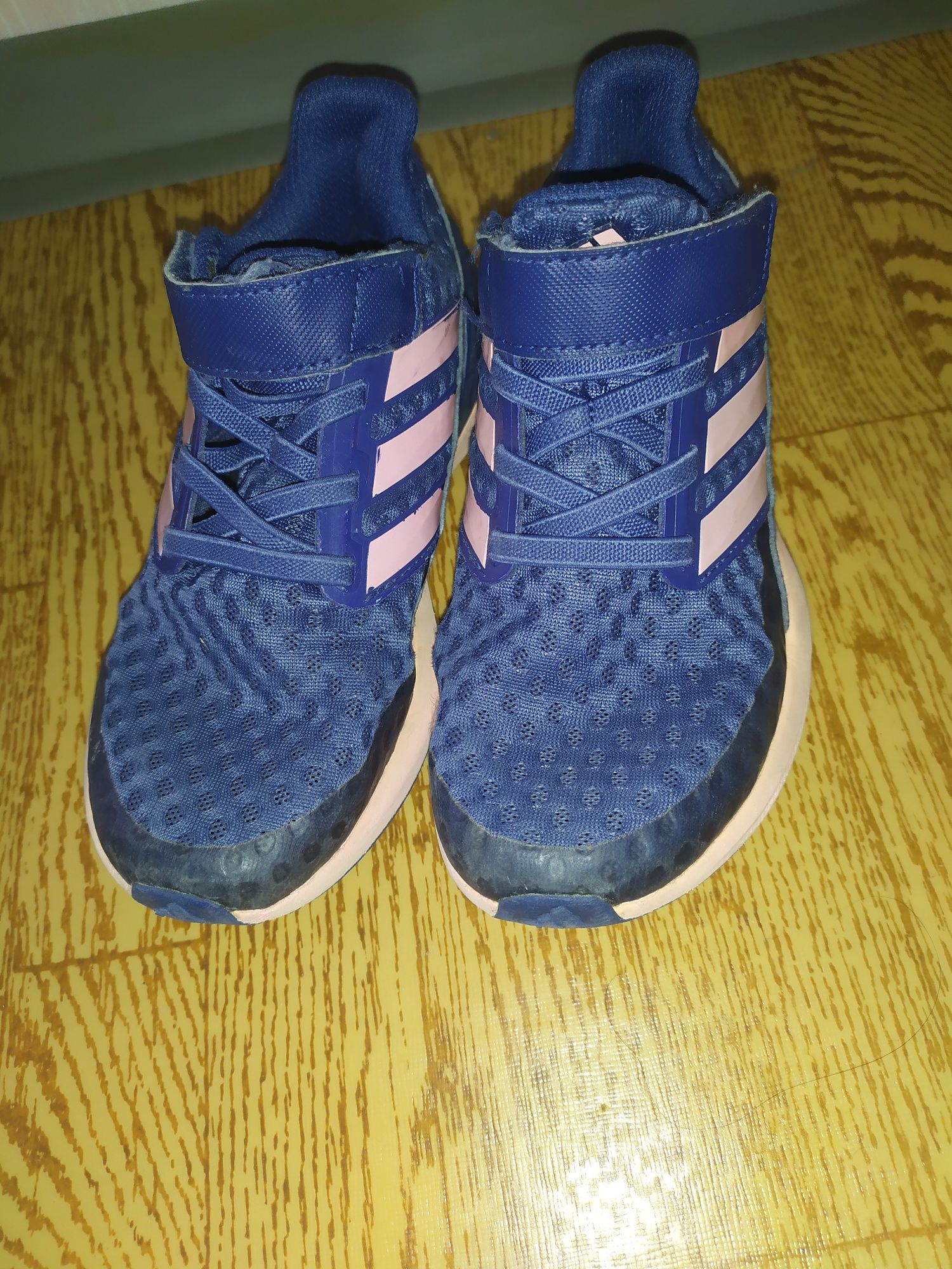 Кросівки Adidas 30 р