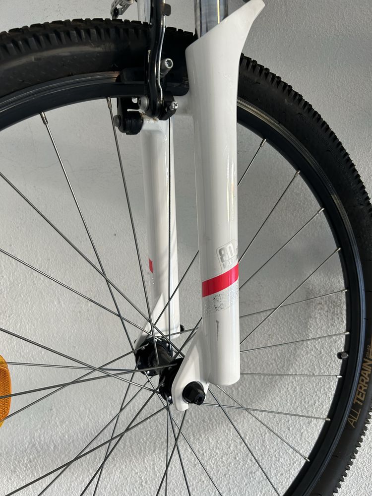 Bicicleta BTT Mulher ST 100 branco/rosa