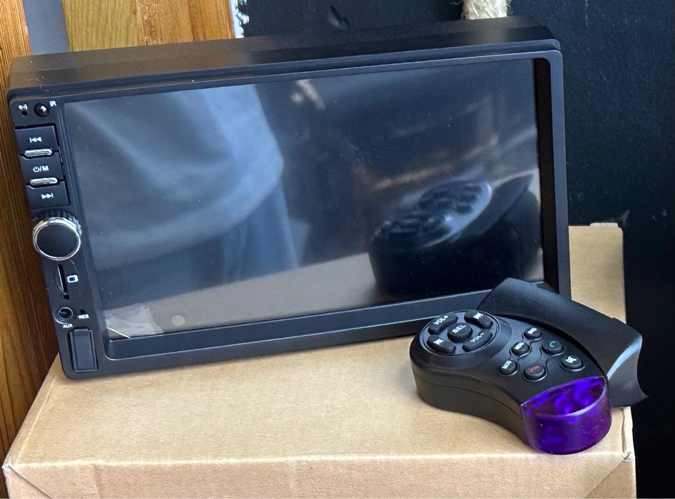 Radio ecra universal