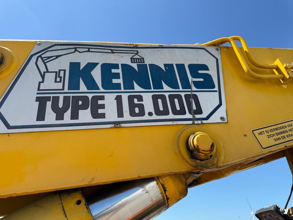 SEMI-REBOQUE 47TON C/GRUA FLORESTAL A DIESEL POUCO USO #OPORTUNIDADE#