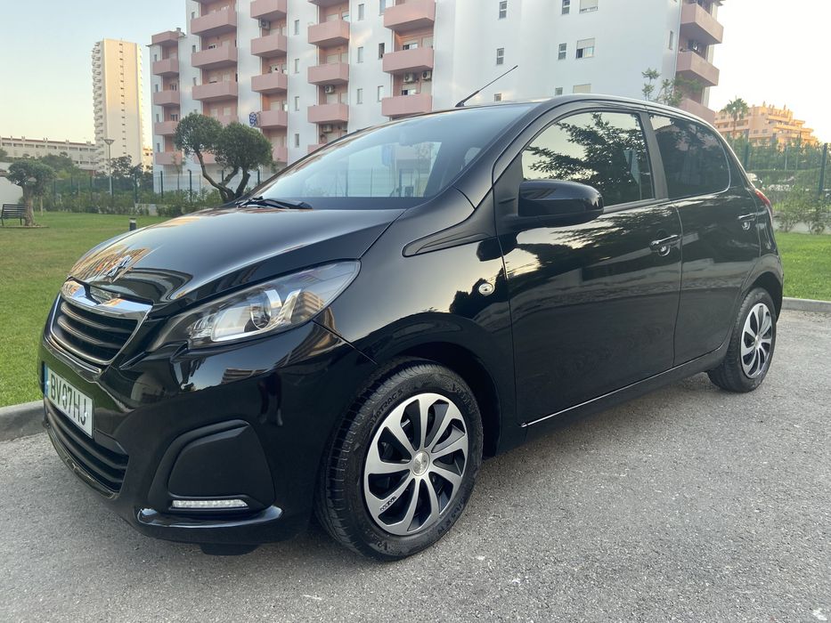 108 Ano 2015 • Motor Toyota 68 cv • Sem Riscos • 2 Donos • Multimidia