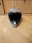 kask fox v2.  mało używany
