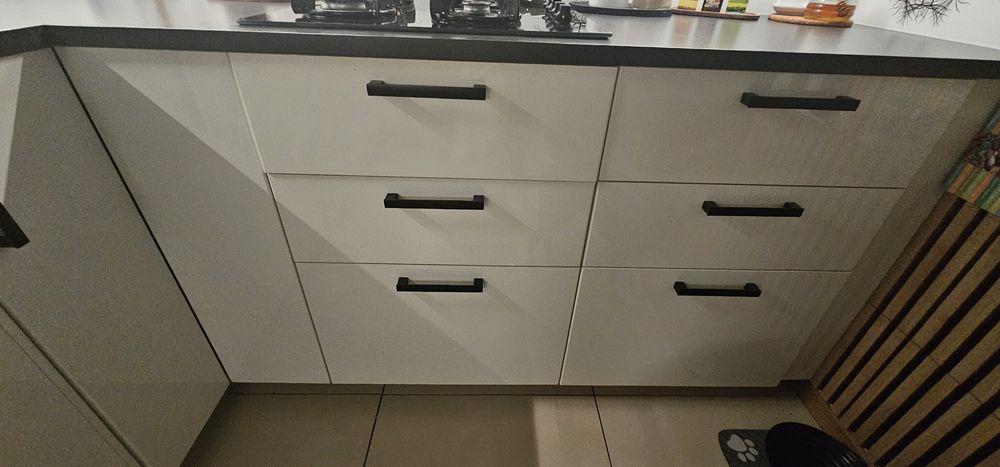 Białe fronty połysk do szafek kuchennych Ikea