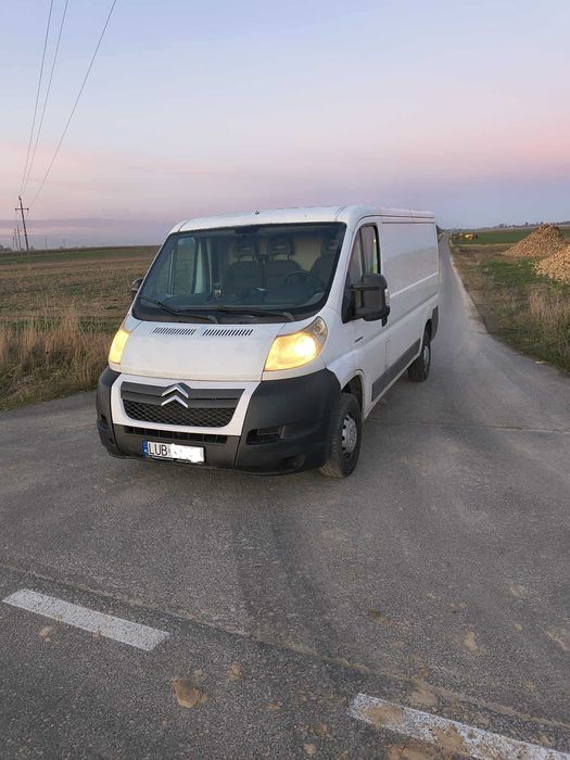 Usługi Transportowe Busem