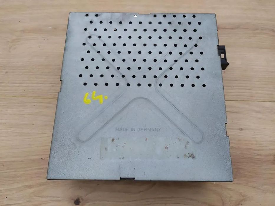 MERCEDES W211 WZMACNIACZ AGW A2118271642 BE6030