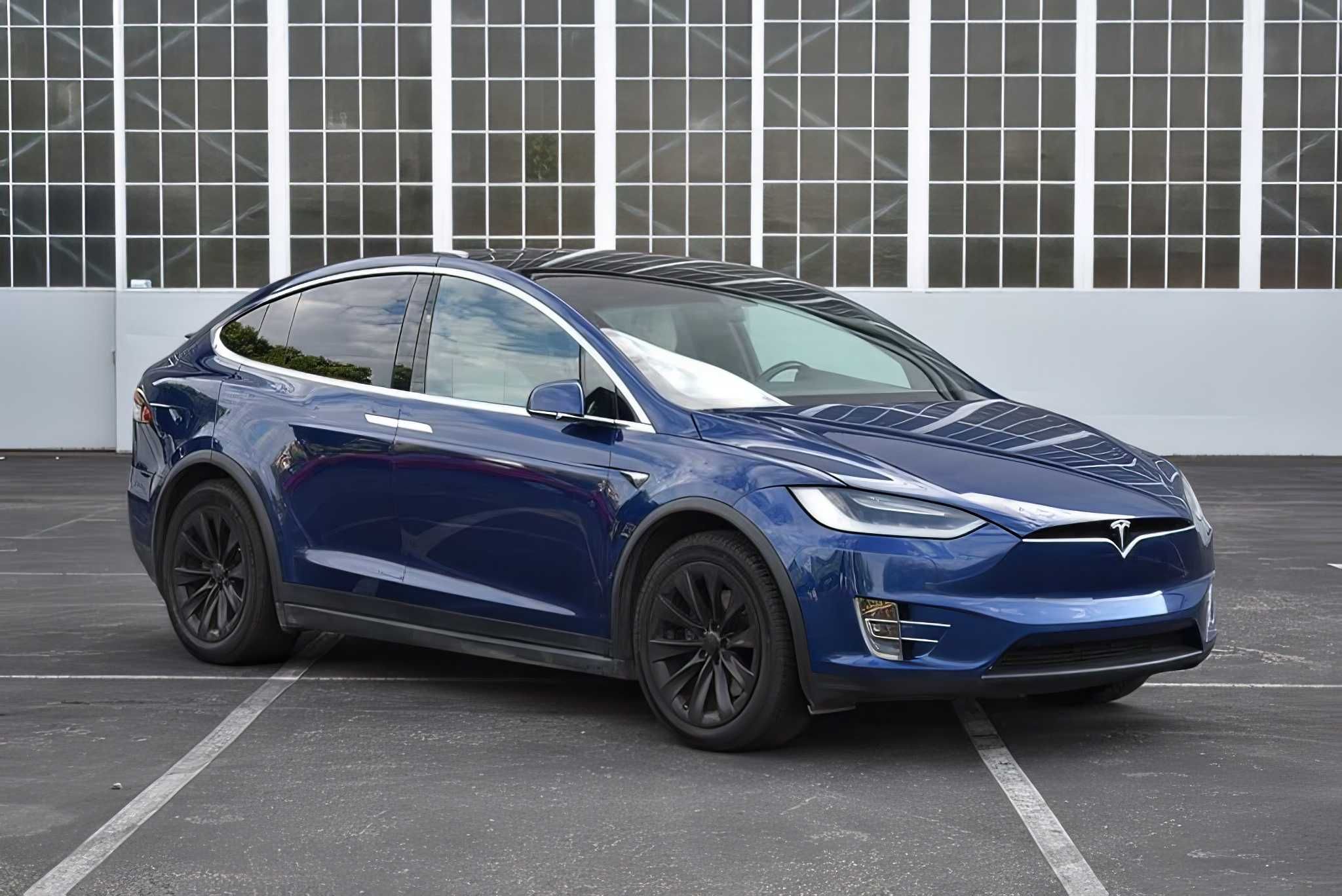 2019 Tesla Model X Long Range