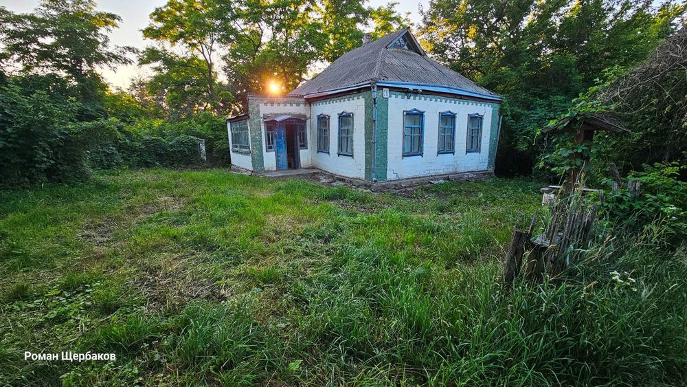 Село Супоївка - будинок поруч з річкою Супій. Є ВІДЕООГЛЯД.