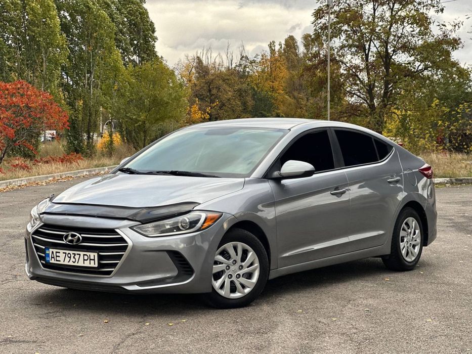 Hyundai Elantra 2017