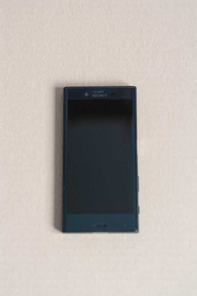 Telefon smartfon Sony Xperia X Compact