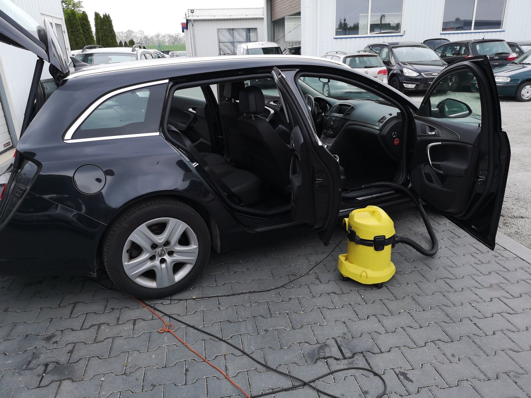 Mobilna myjnia parowa kercher pranie tapicerki, ozonowanie