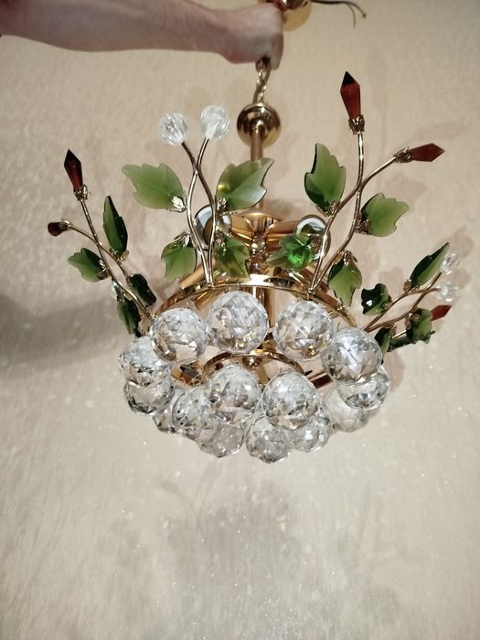 Люстра новая, не использовалась