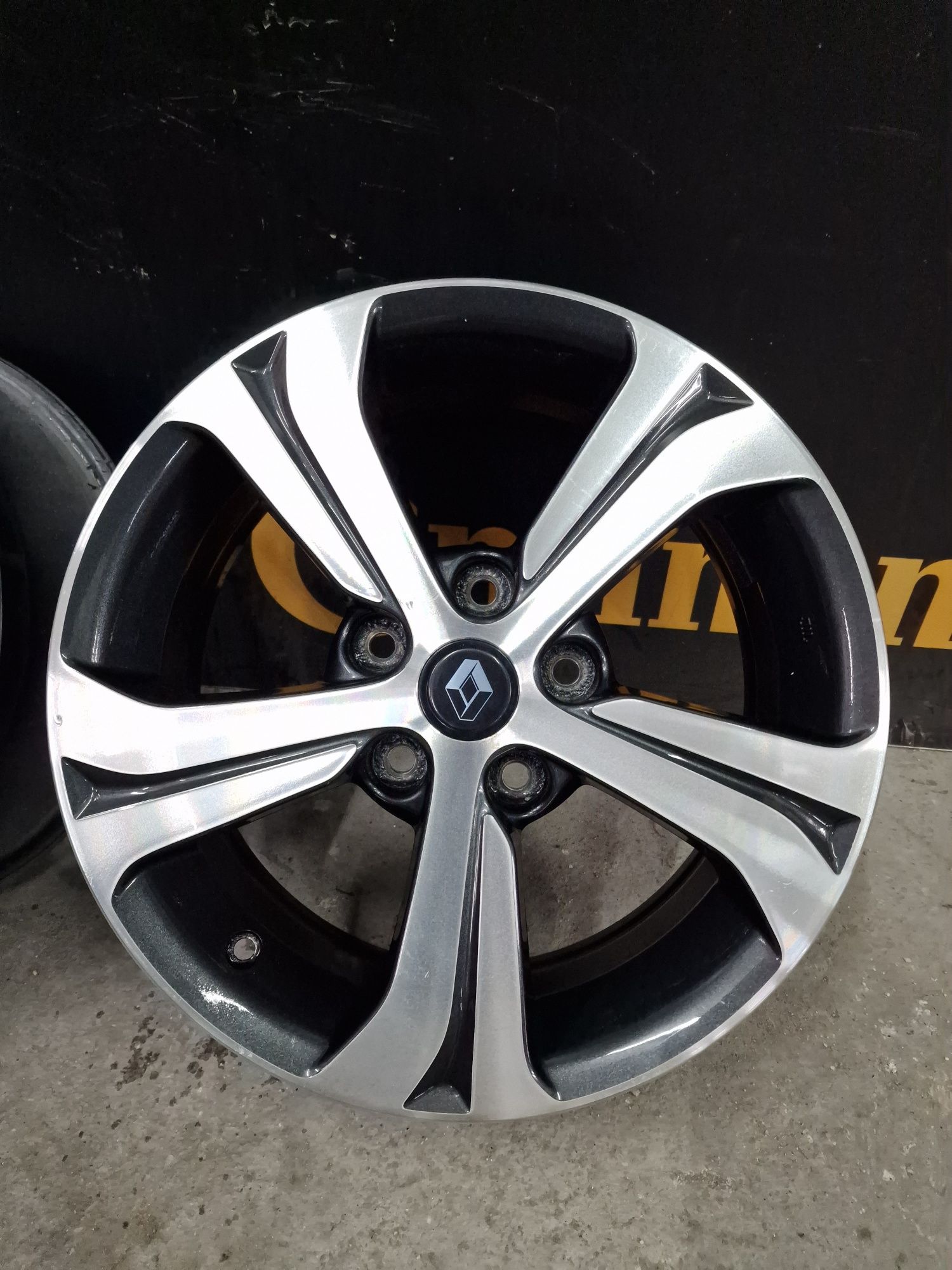 Jantes 16 originais 5×114.3 Nissan Renault dacia Toyota