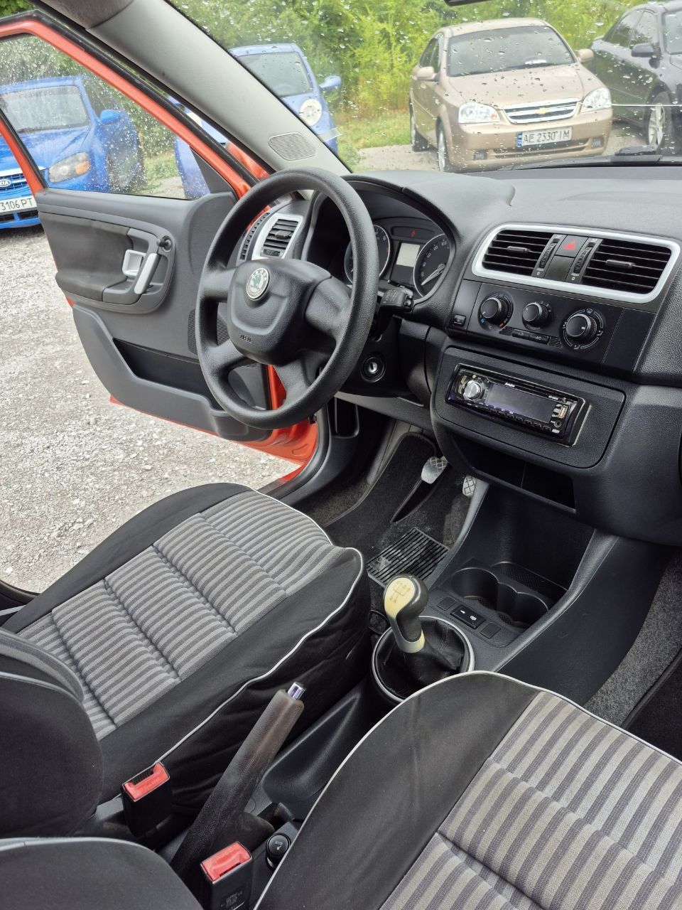 Scoda fabia new 2009 год кондёр Фабия