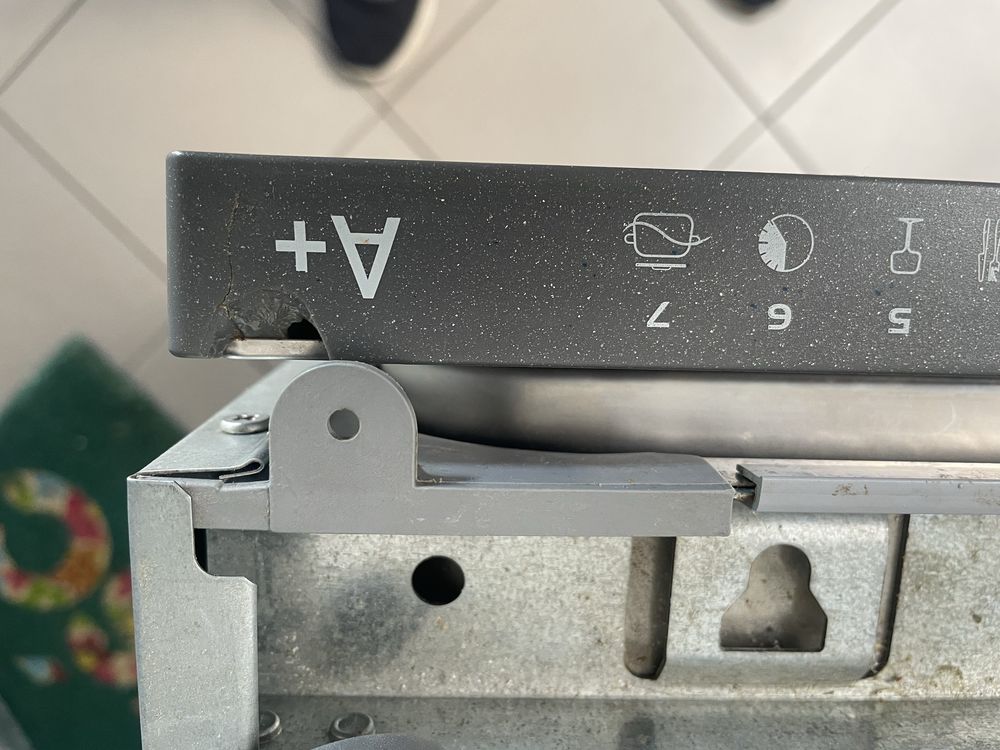 Zmywarka do zabudowy 45 INDESIT DWS-DEA603- S