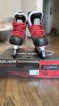 Хоккейные коньки BAUER VAPOR X 500 , р. 37