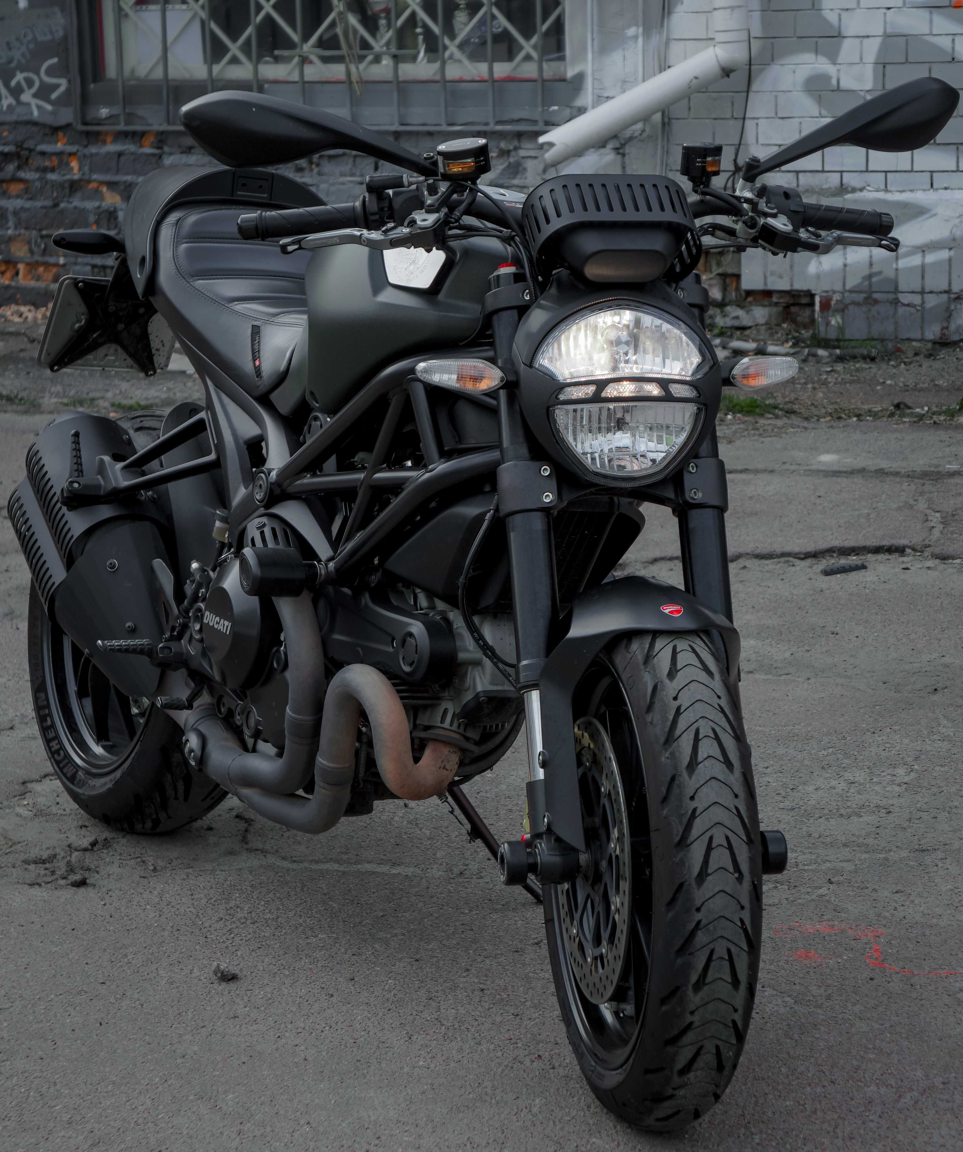 Ducati Monster 1100evo Diesel