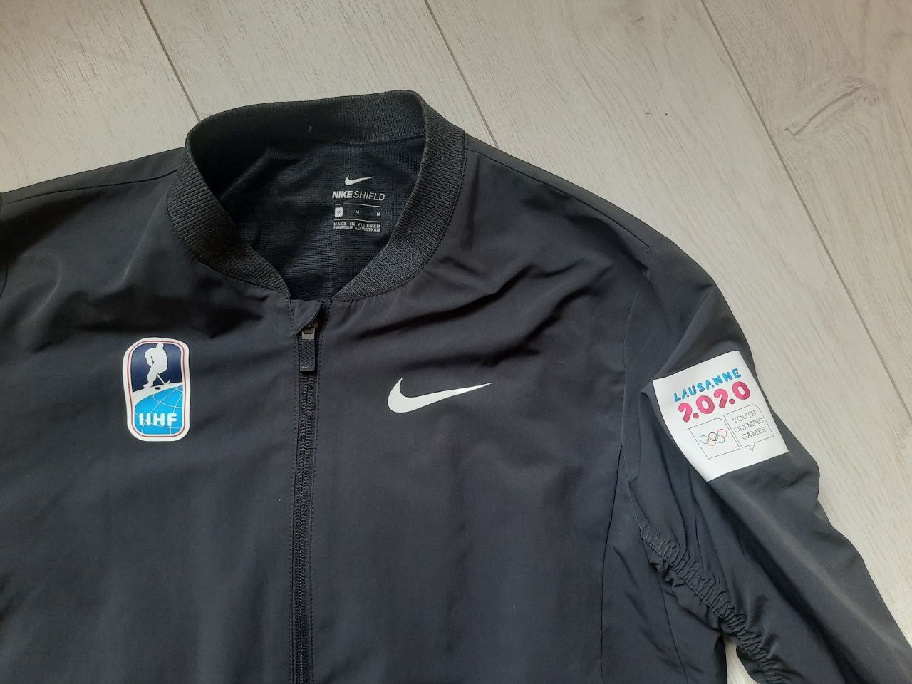 Вітровка Nike чоловіча вітровка