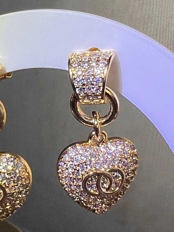 Brinco Coração Chanel Inspired – Banhado a Ouro 18K