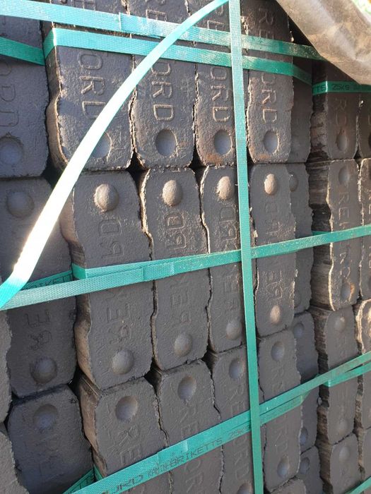 Brykiet REKORD opał piec kominek, tona,  LIDER LESZNO Wlkp.