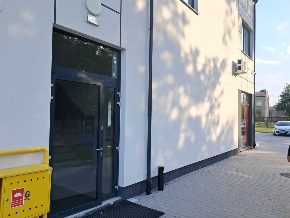 Lokal biurowy 39 m2.+magazyn