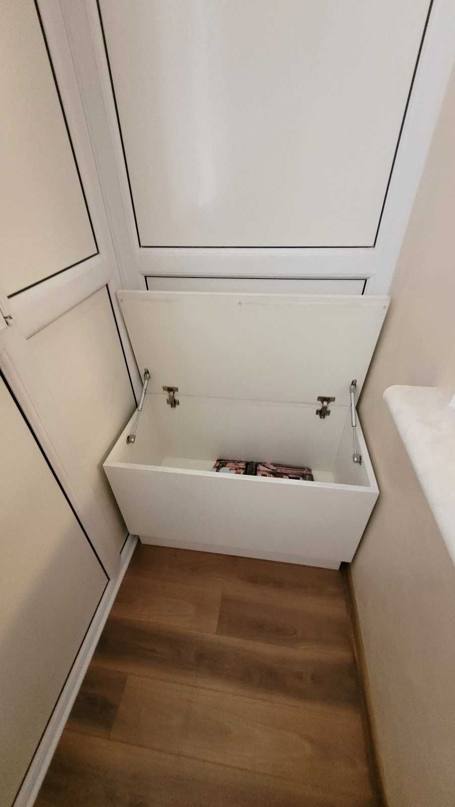 Продам 2 комнатную квартиру. Центр Таирова. Капремонт, мебель, техника