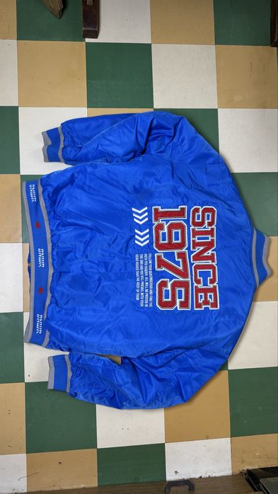 Бомбер Zara, розмір М