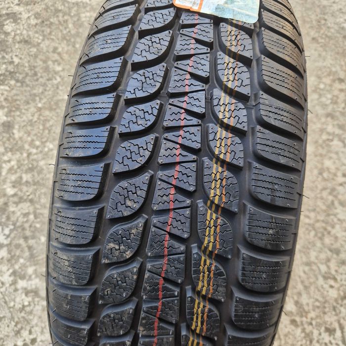 Зимові шини, резина 225 60 R16 Bridgestone (Бріджестон) 10шт. НОВІ