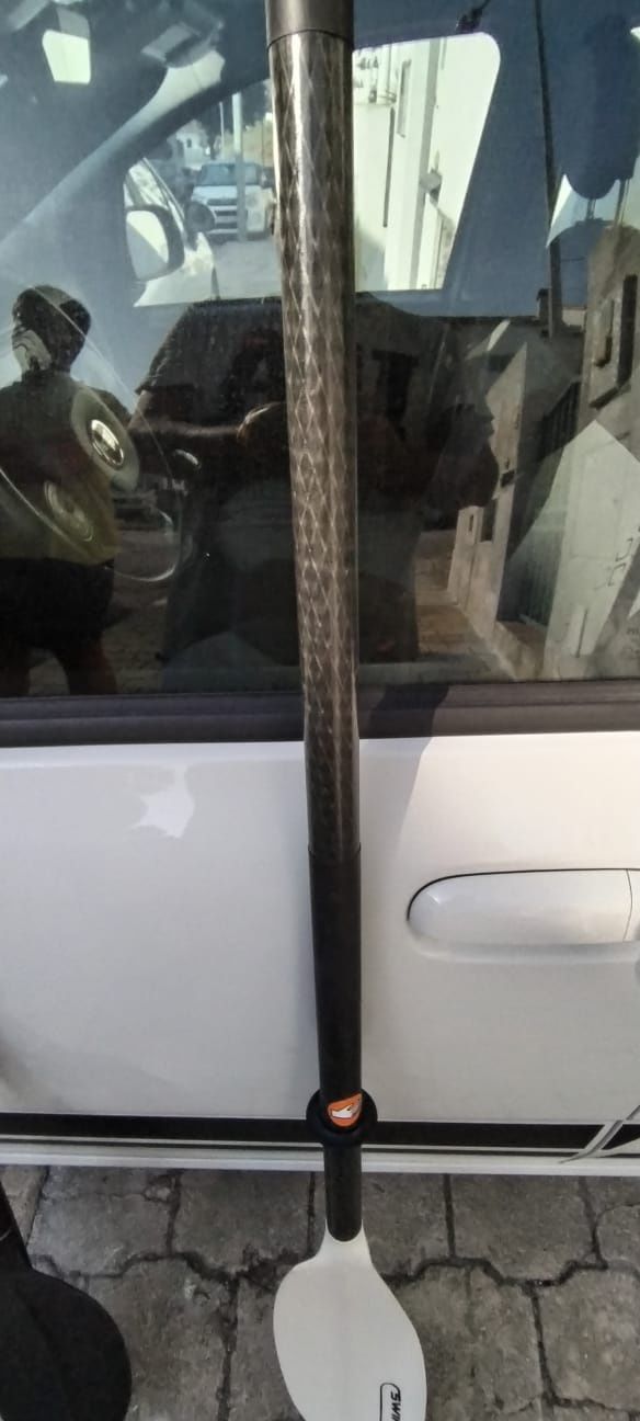 Vendo Pagaia Swing de carbono