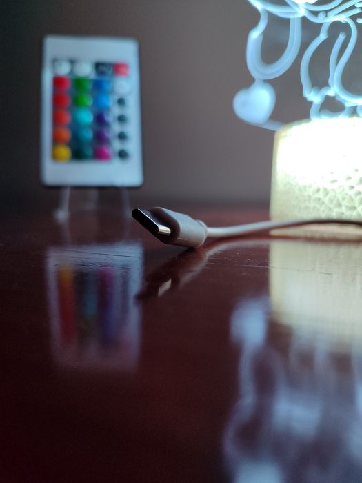 Luz Noturna LED – Stitch!