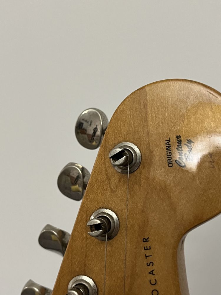 Fender Stratocaster