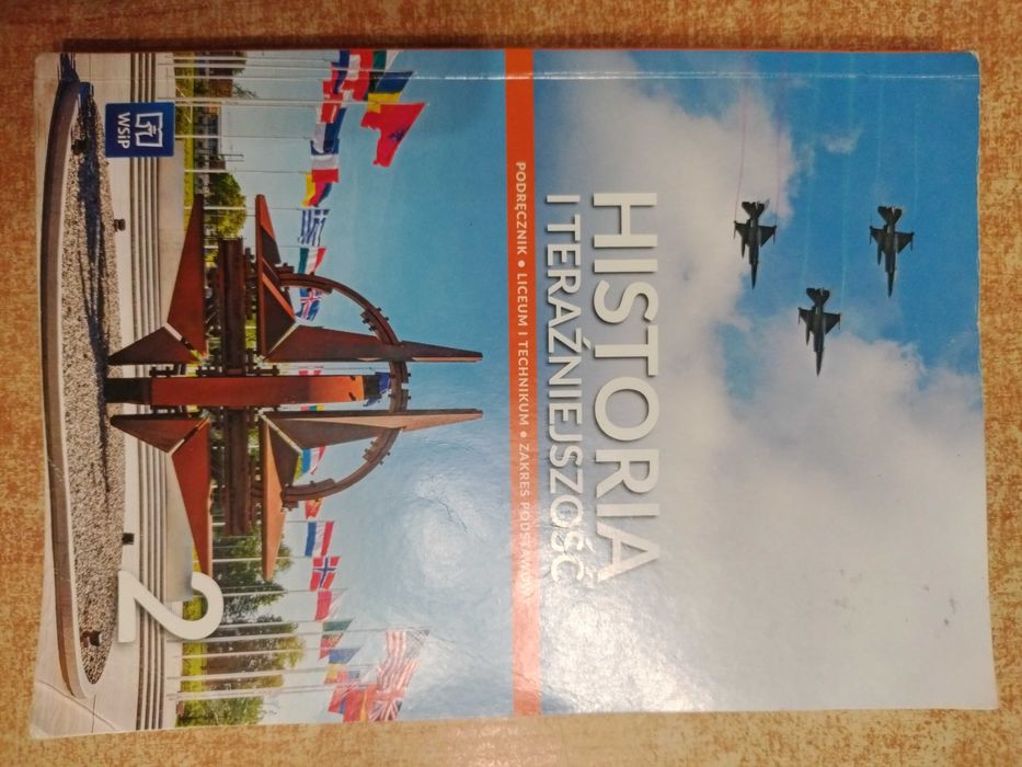 Historia i teraźniejszość 2