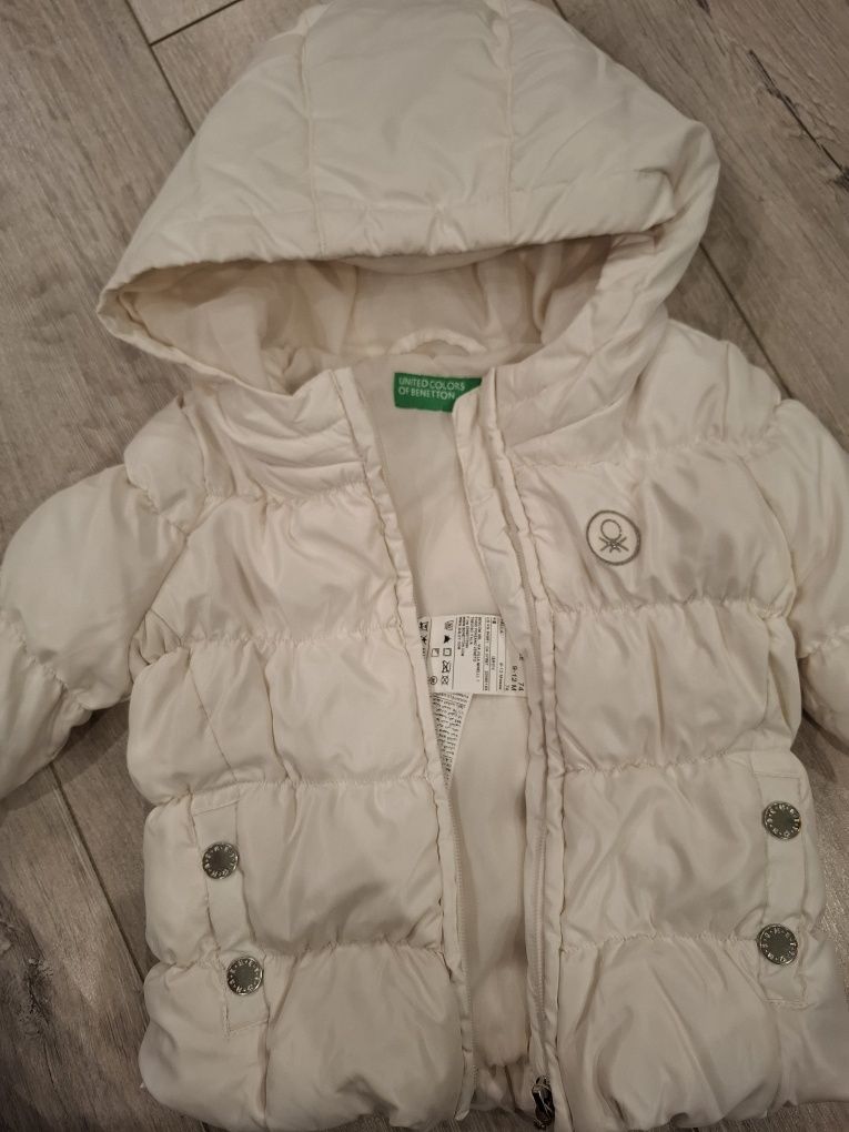 Kurtka puchową Benetton r.74