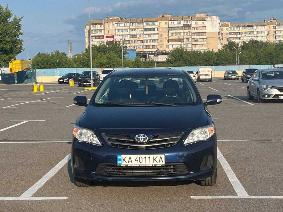 Тойота королла 2010