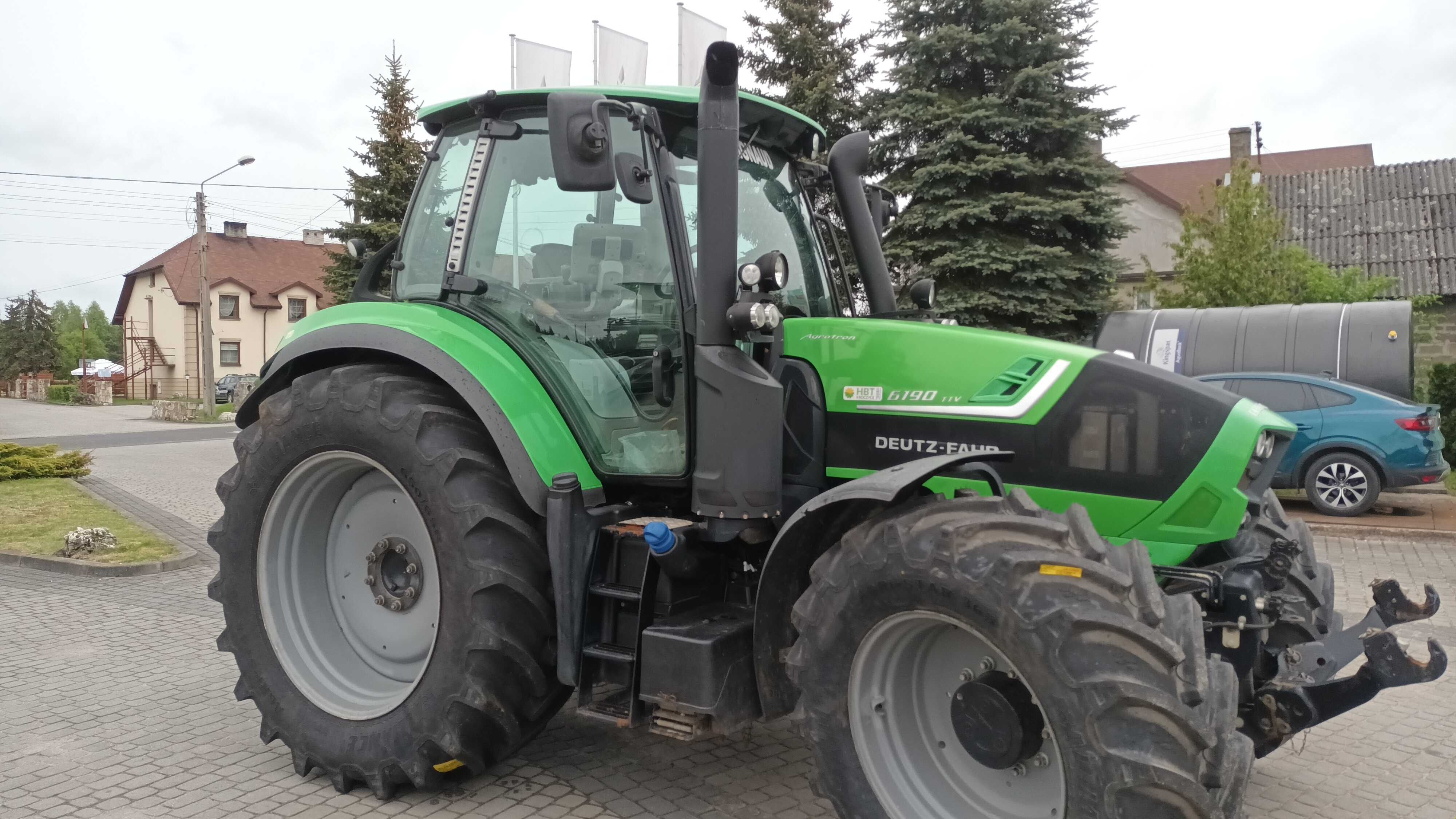 Ciągnik rolniczy Deutz-Fahr Agrotron 6190 TTV