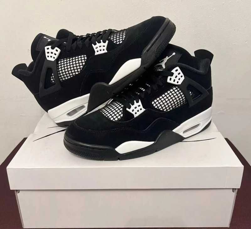 Jordan Air Jordan 4 Retro White Thunder R.37.5