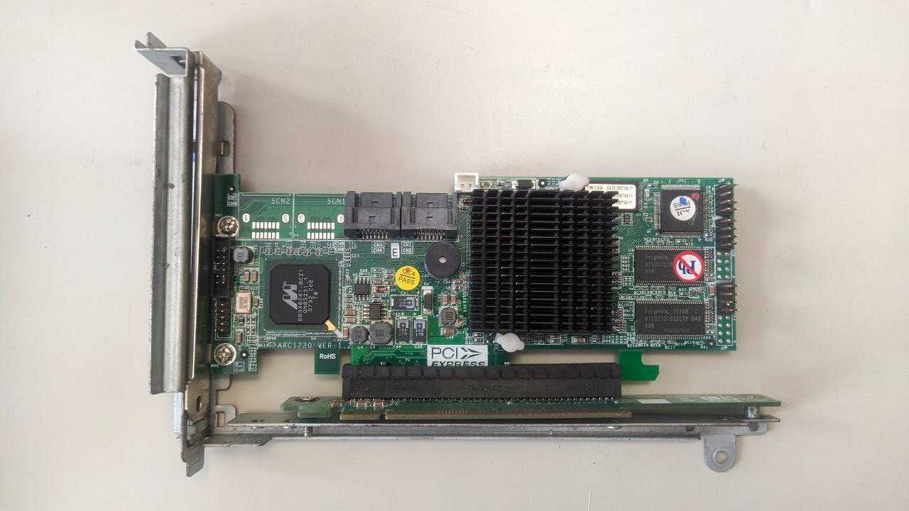 RAID контролер Areca ARC 1220
