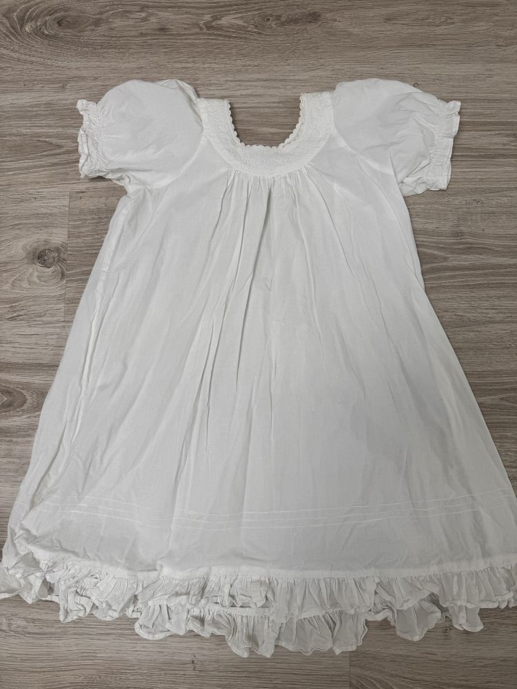 Продам стильное летнее платье на девочку 9-10 лет