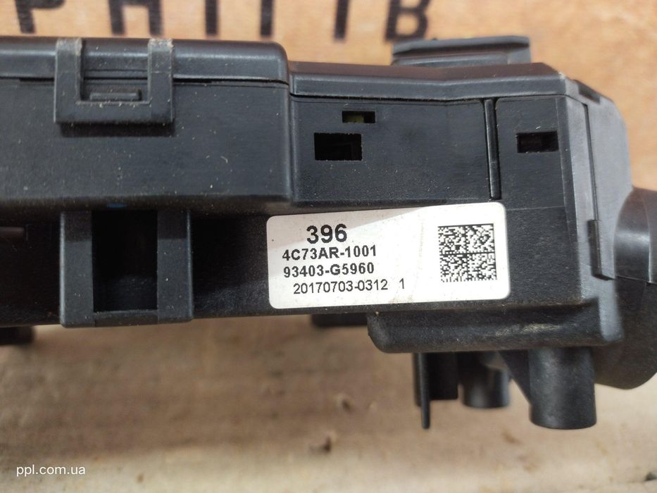 Kia Niro I 16-22 Ioniq Переключатель подрулевой 93403-G5960