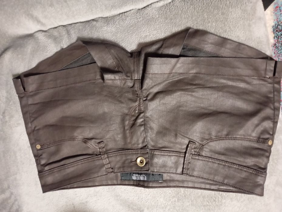 Calções de mulher de couro