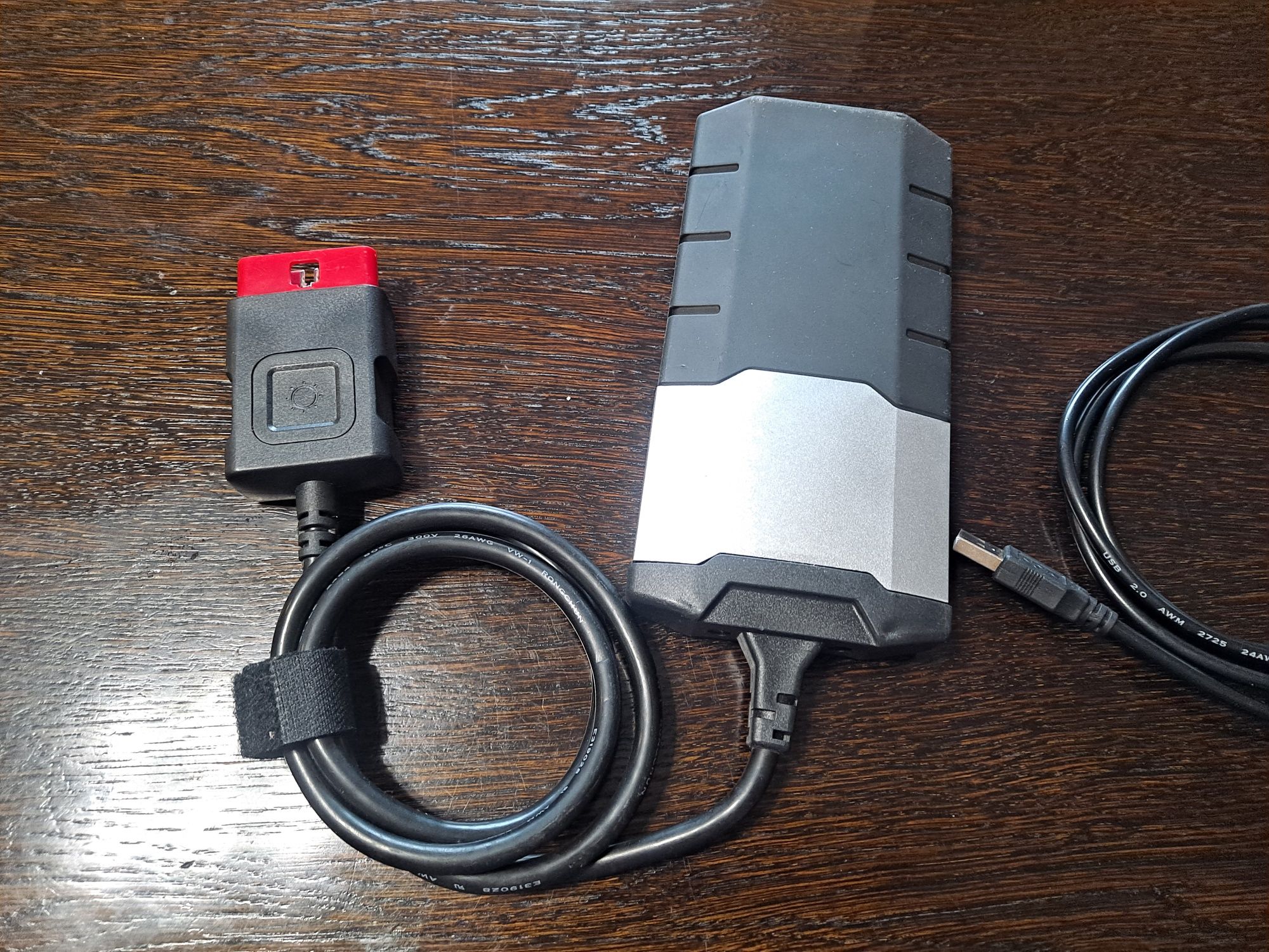 Sonda Delphi ds150e autocom 2021.11